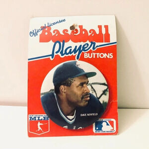 Vtg Dave Winfield Baseball Player Button  Toronto Blue Jays